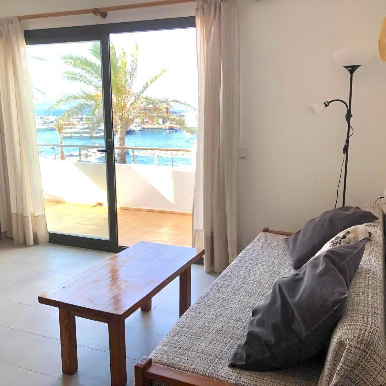 Apartamentos Mar I Vent Puerto De La Savina  Εξωτερικό φωτογραφία