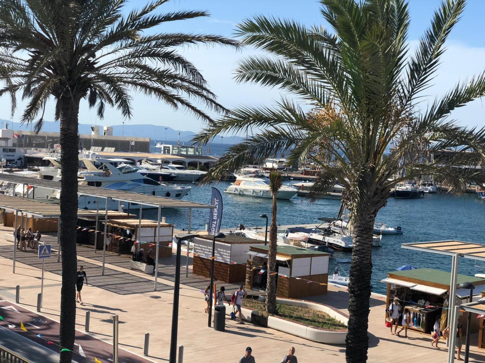 Apartamentos Mar I Vent Puerto De La Savina  Εξωτερικό φωτογραφία